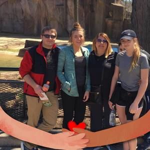 Meet your Posher, Teresa